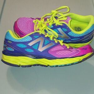 New Balance 680v3 techride size 9.5 women shoes